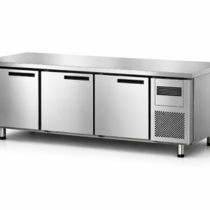 Mesa refrigerada de tres puertas con encimera